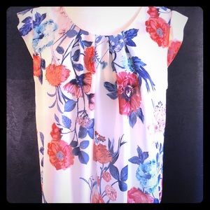 Flower blouse size large EUC